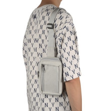 Mellkas táska, Crossbody átlós válltáska férfiaknak - Méret: 12 x 18 cm - BÉZS