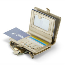 CASEME ME60 bőr pénztárca – RFID védelem 11 kártyahellyel - 15.5×11.3×3.2 cm - ARANY