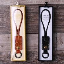 REMAX bőr kulcstartó Micro USB töltő kábel karabinerrel - BARNA